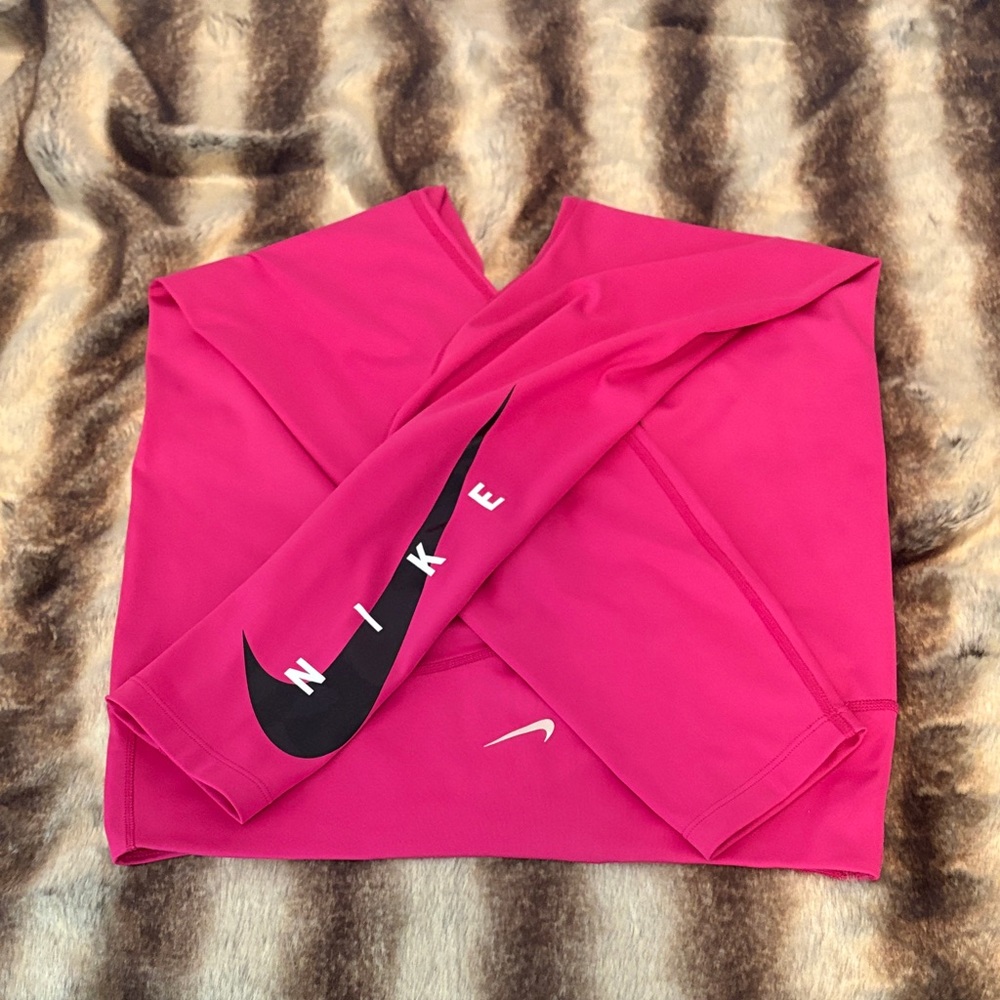 Nike Dri Fit leggings Hot Pink size S😎3 for $25